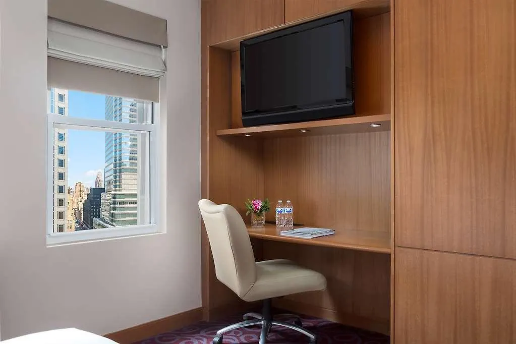 Hotel 57 By Luxurban New York