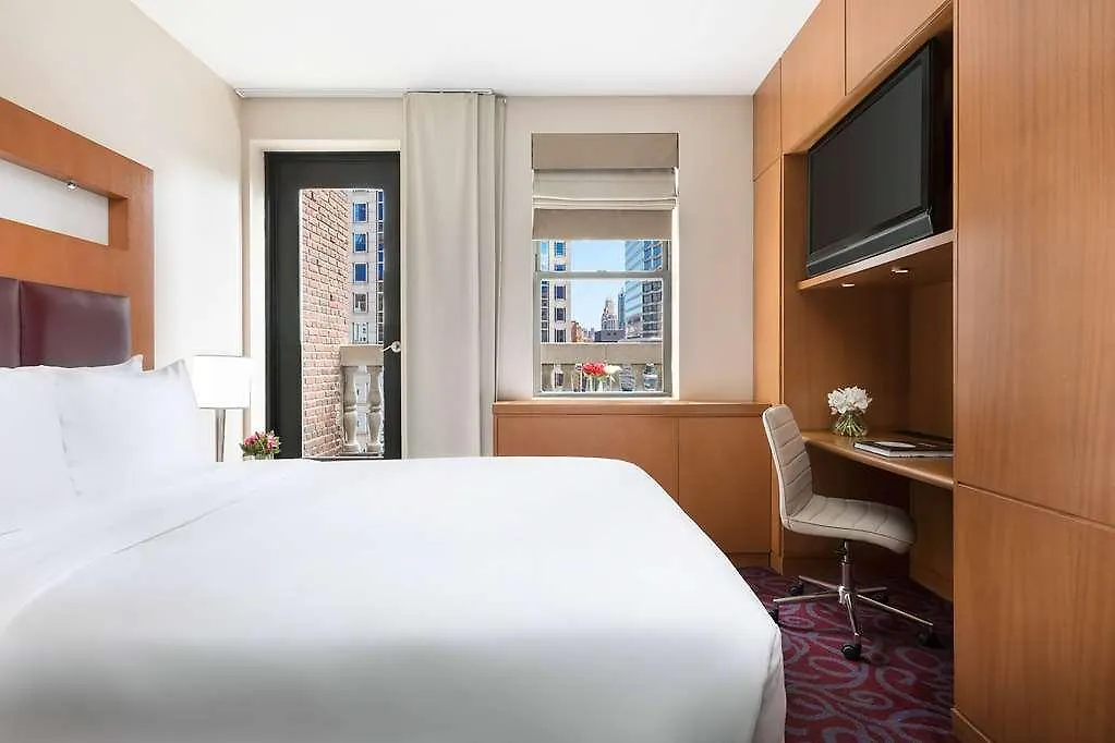 Hotel 57 By Luxurban New York